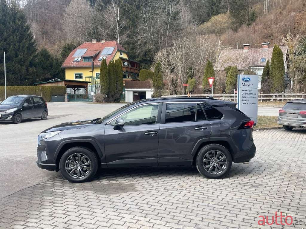 2023' Toyota RAV4 photo #6