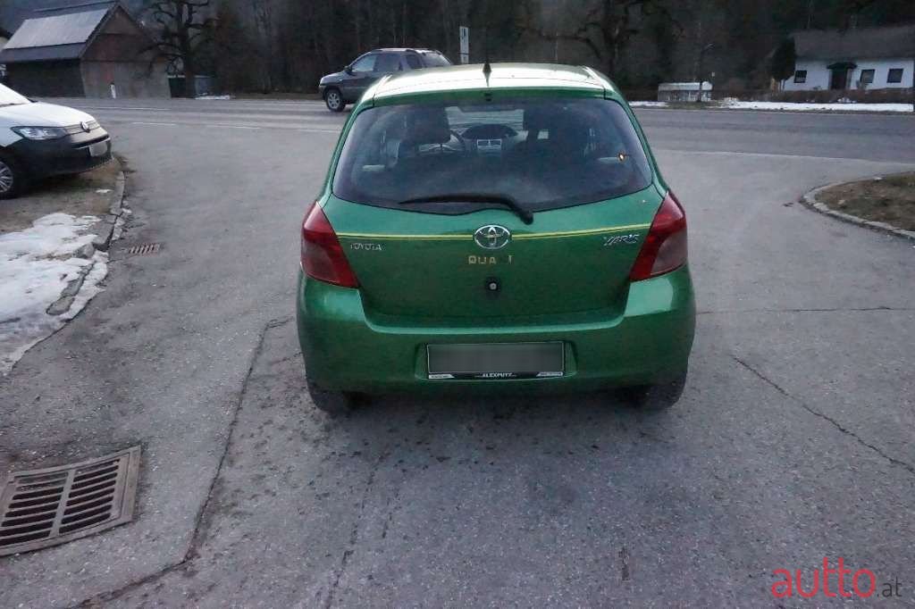 2008' Toyota Yaris photo #6