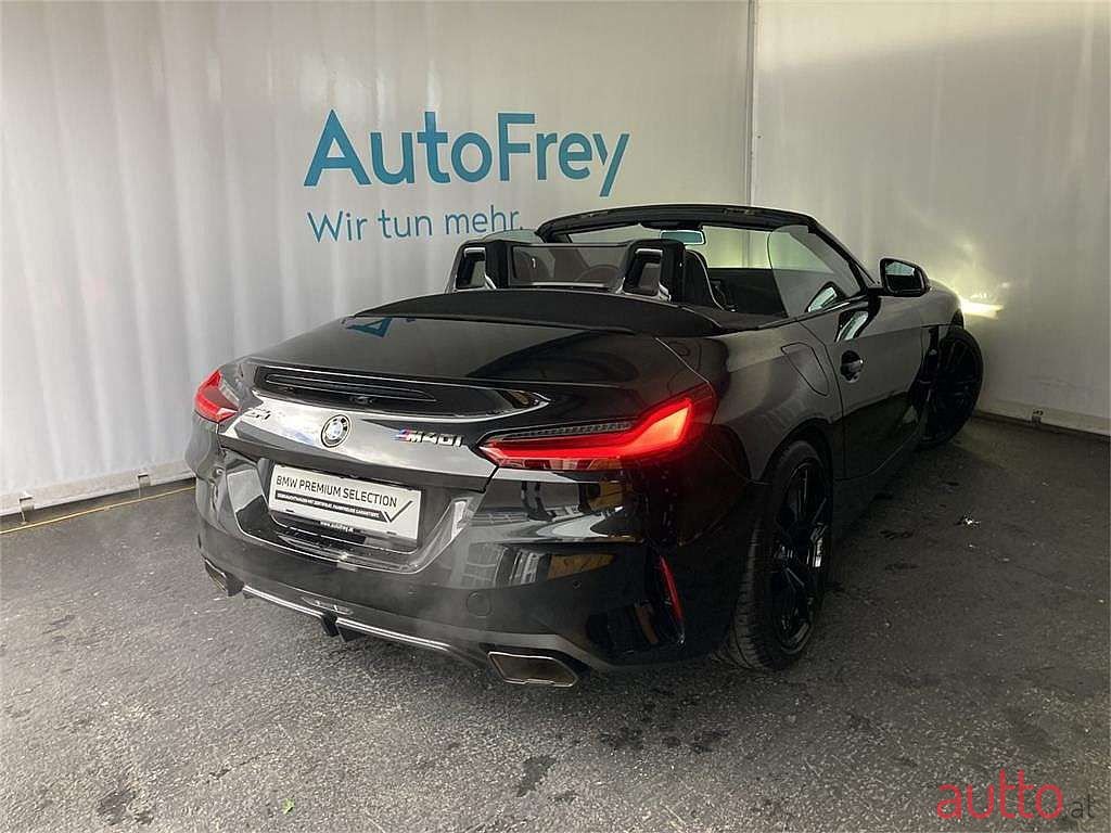 2019' BMW Z4 photo #3