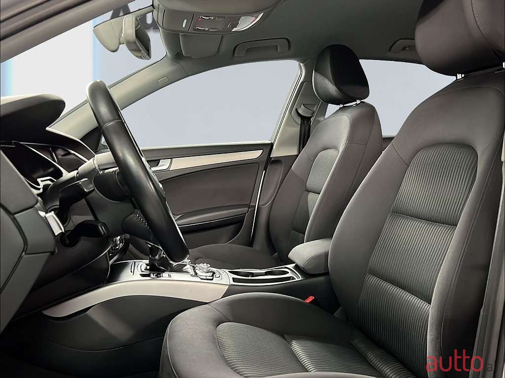 2015' Audi A4 photo #5