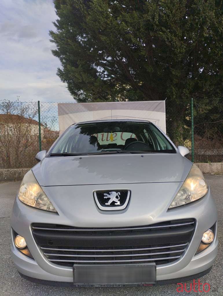 2009' Peugeot 207 photo #5