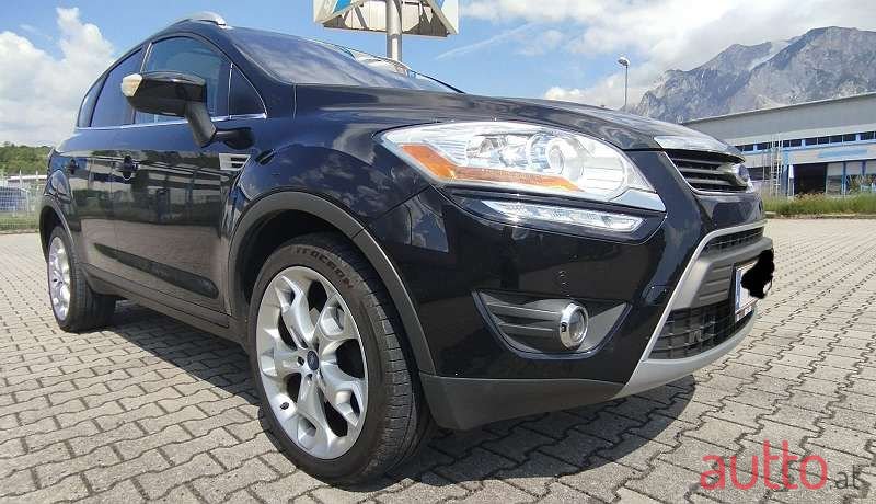 2012' Ford Kuga photo #2