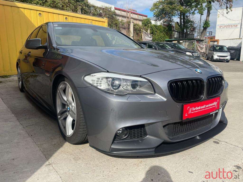 2012' BMW 5Er-Reihe photo #3