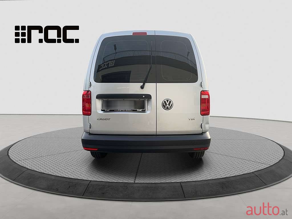 2018' Volkswagen Caddy photo #4