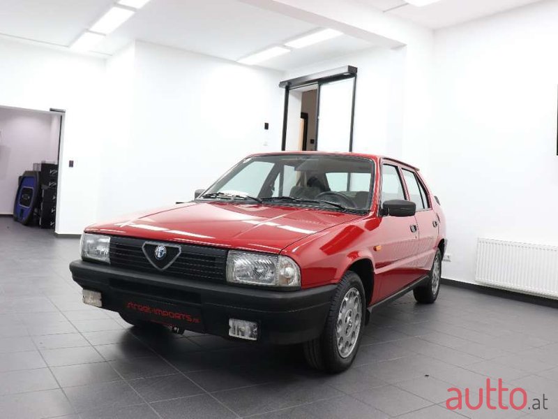 1986' Alfa Romeo 33 photo #3