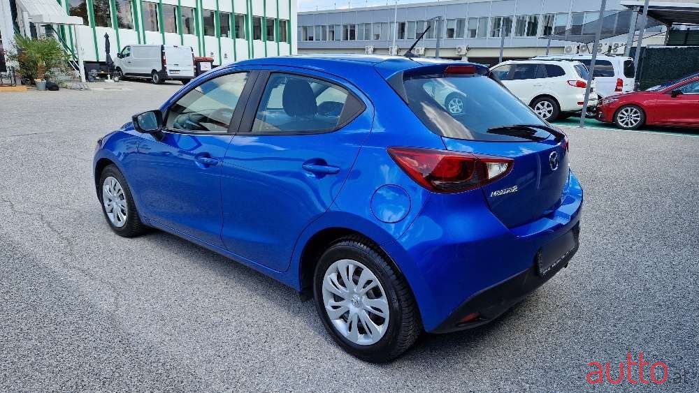 2016' Mazda Mazda2 photo #2