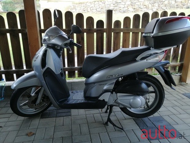 2006' Honda SH 125i photo #1