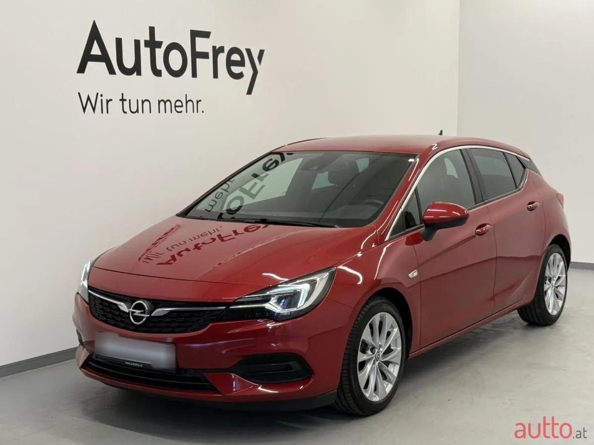 2019' Opel Astra photo #1