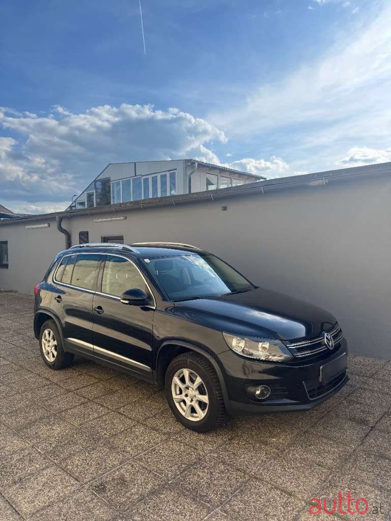 2013' Volkswagen Tiguan photo #3
