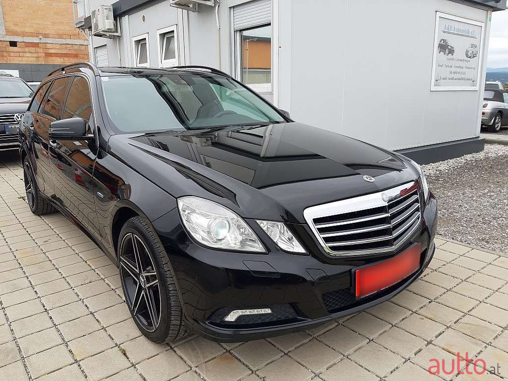 2010' Mercedes-Benz E-Klasse photo #1