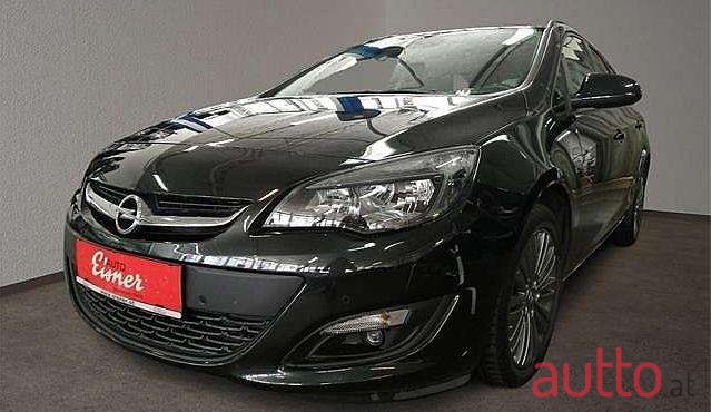 2015' Opel Astra photo #1