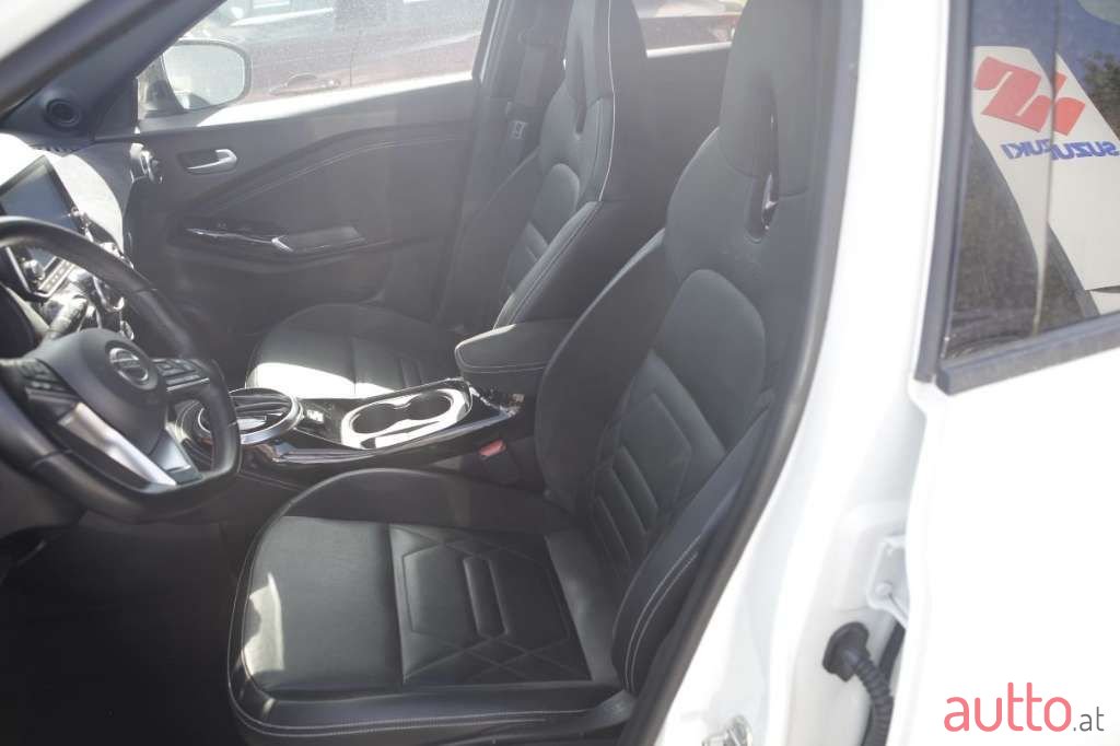 2021' Nissan Juke photo #5