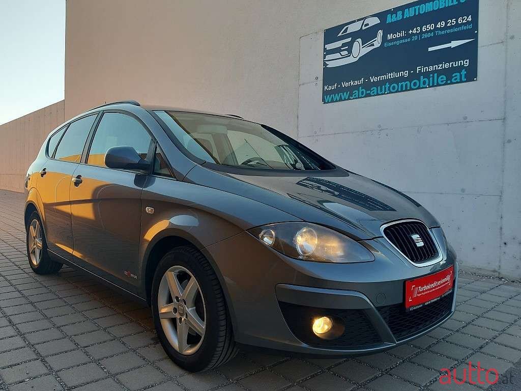 2012' SEAT Altea XL photo #1