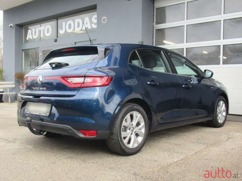 2018' Renault Megane photo #5
