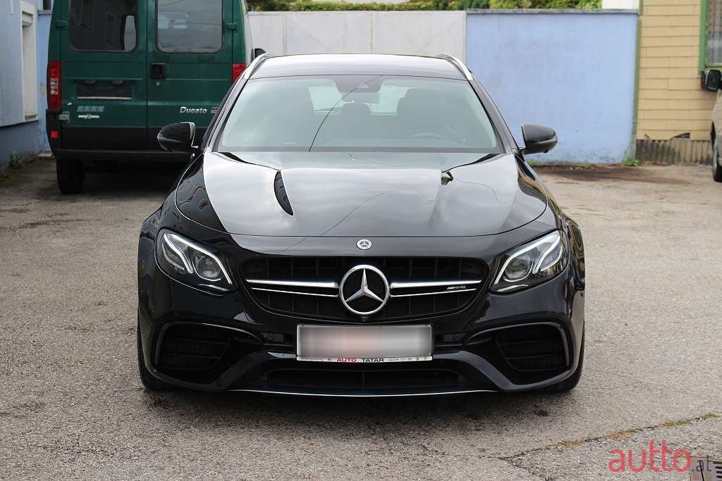 2017' Mercedes-Benz E-Klasse photo #2