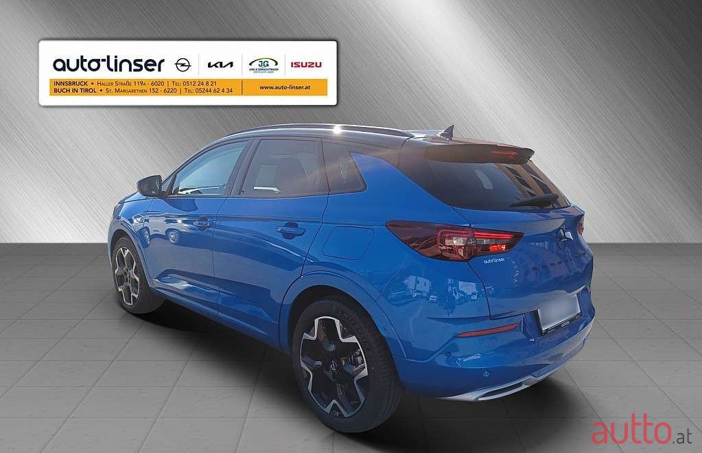 2023' Opel Grandland photo #3
