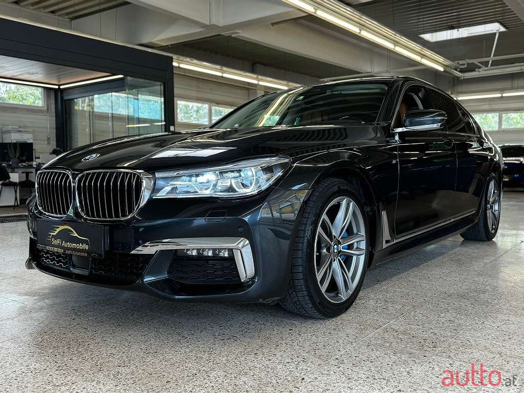 2019' BMW 7Er-Reihe photo #3
