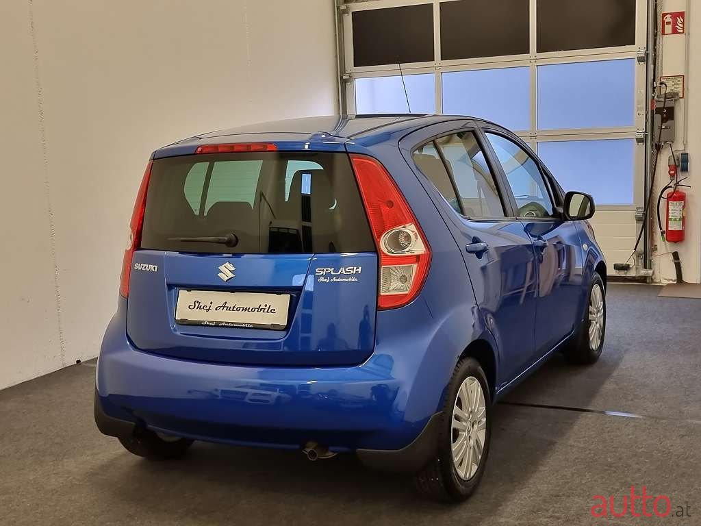 2012' Suzuki Splash photo #6