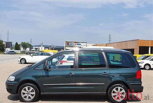 2006' Volkswagen Sharan photo #1