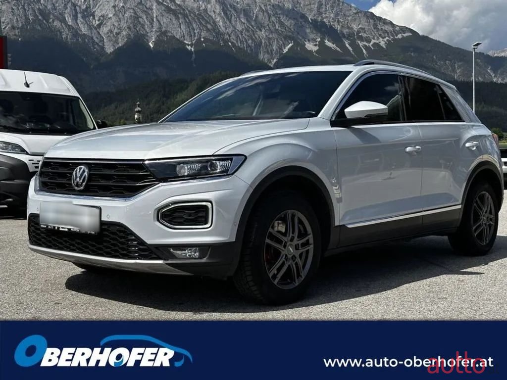2018' Volkswagen T-Roc photo #1