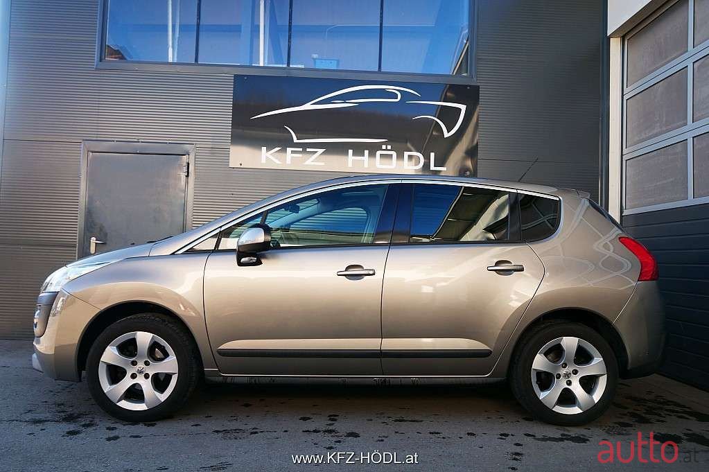 2011' Peugeot 3008 photo #5