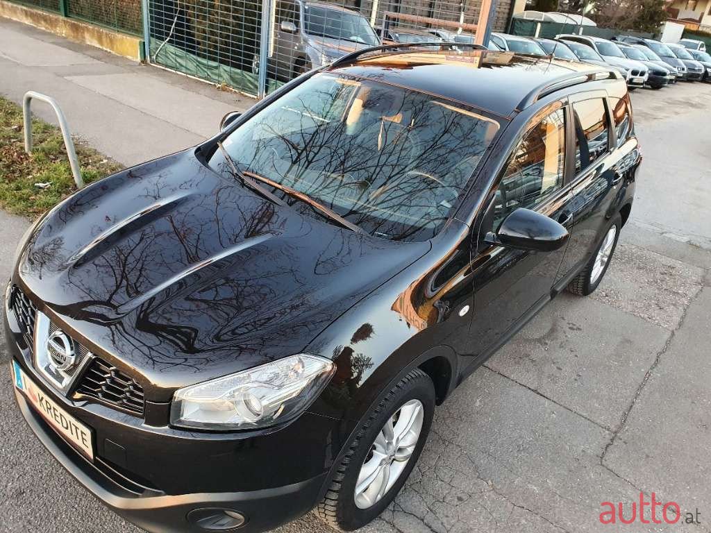 2013' Nissan Qashqai photo #2