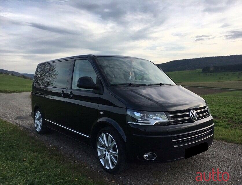 2013' Volkswagen T5 Sky 2,0 BMT BiTDI 4motion D-PF photo #1