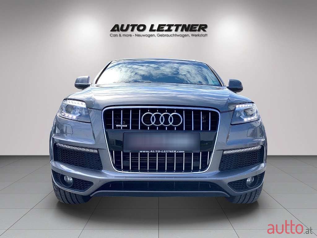 2014' Audi Q7 photo #2