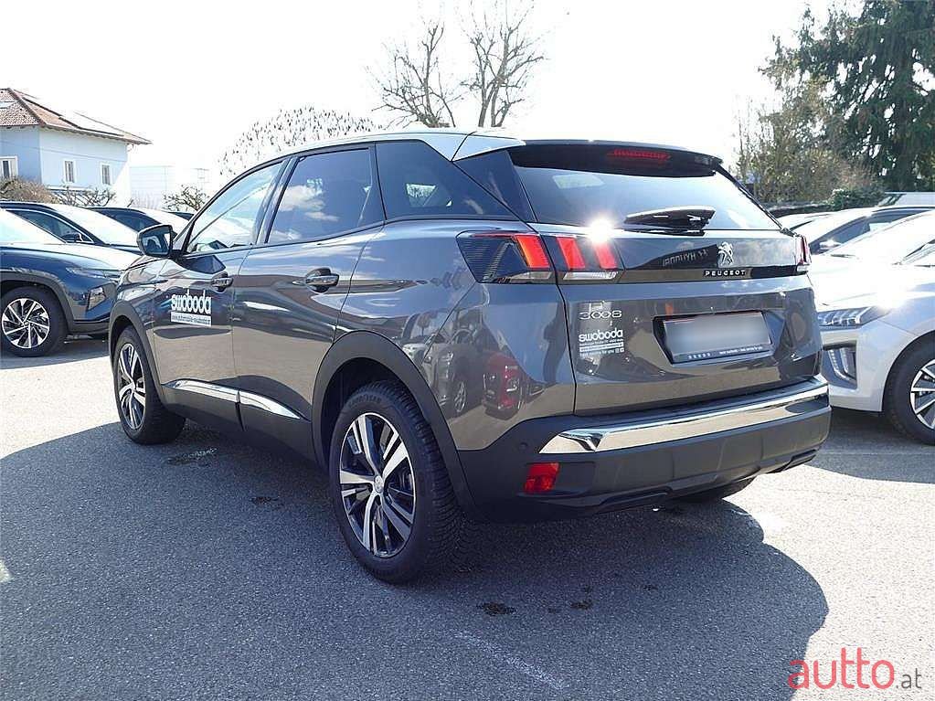 2023' Peugeot 3008 photo #4