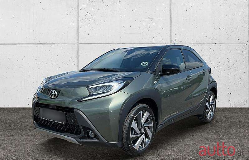 2023' Toyota Aygo photo #1