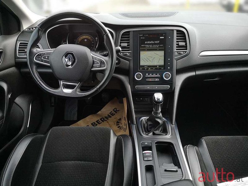 2016' Renault Megane photo #4