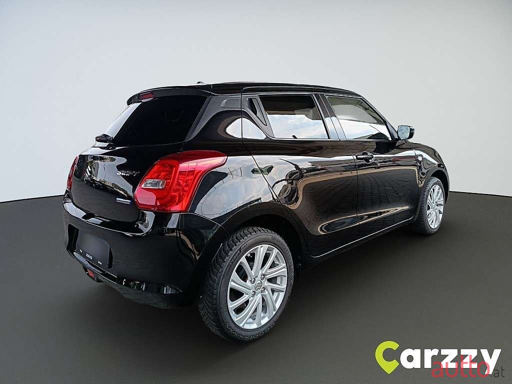 2021' Suzuki Swift photo #5