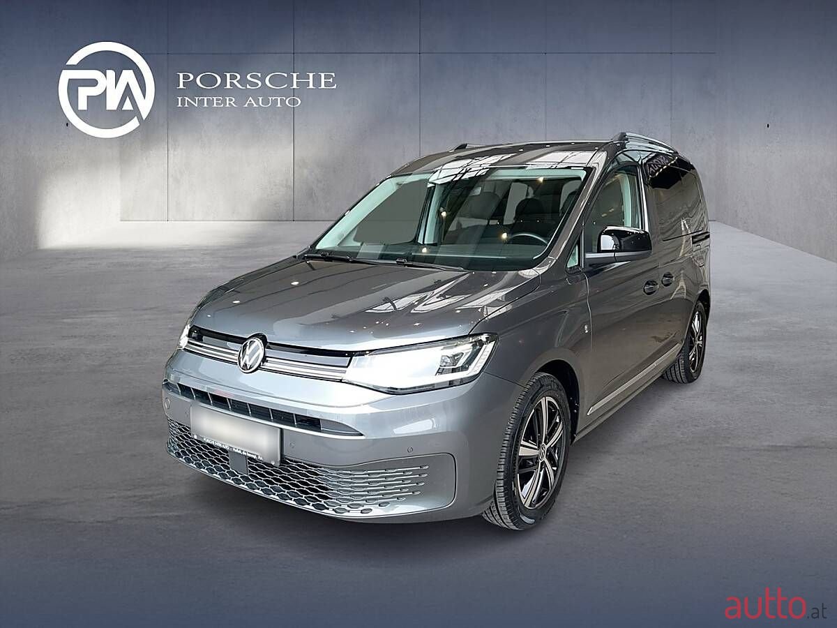 2021' Volkswagen Caddy photo #2