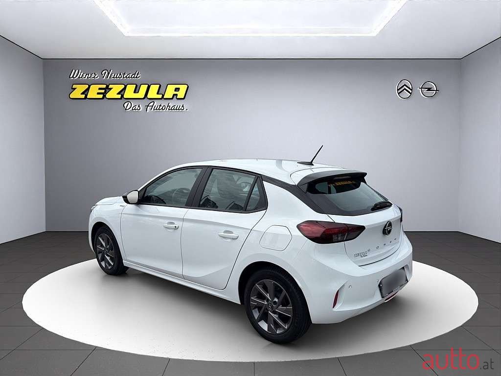 2024' Opel Corsa photo #2