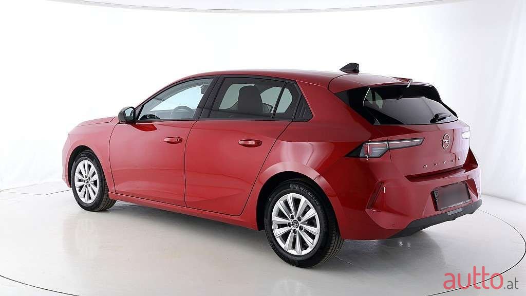 2023' Opel Astra photo #4