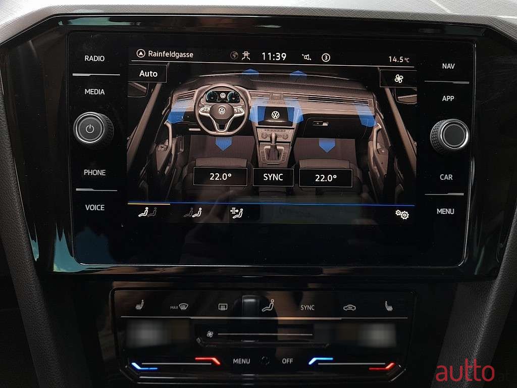 2022' Volkswagen Passat photo #6