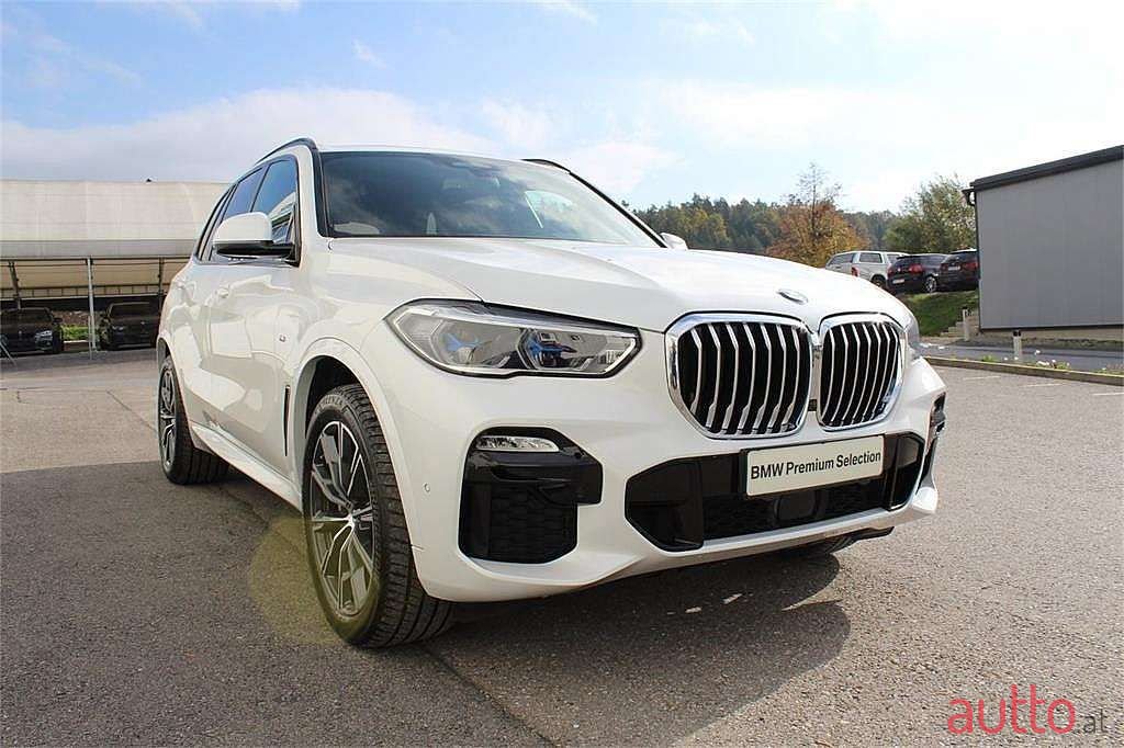 2021' BMW X5 photo #1