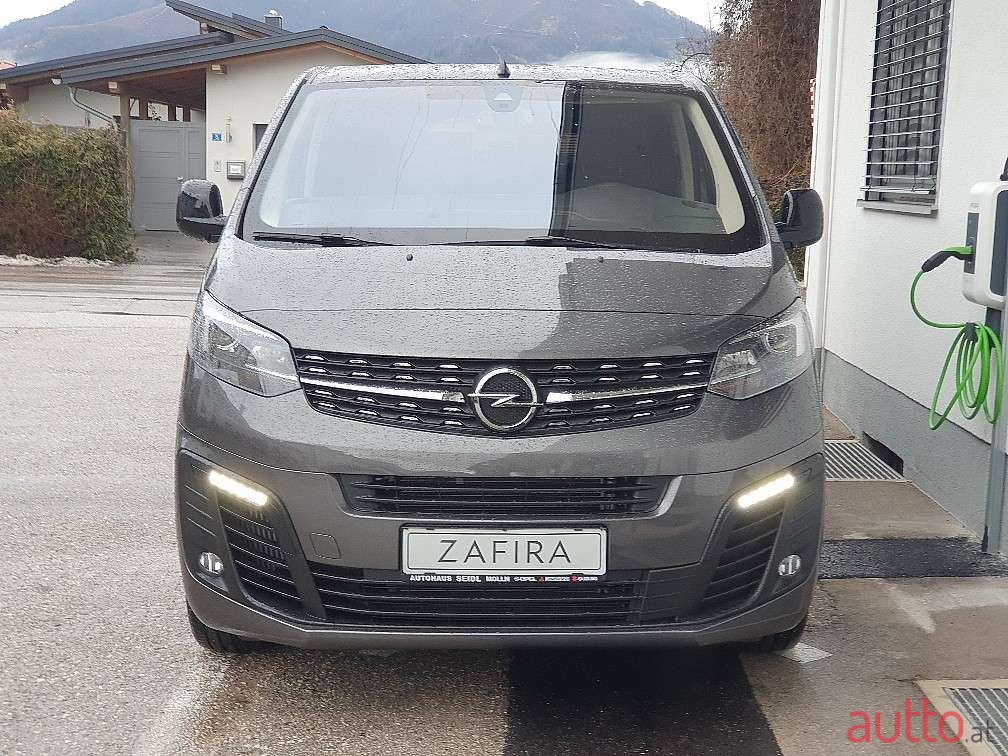 2022' Opel Zafira photo #5