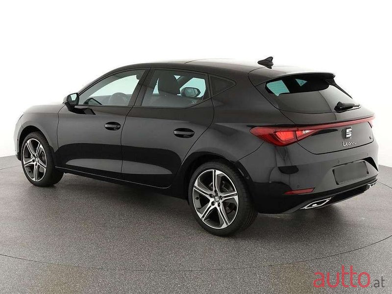 2024' SEAT Leon photo #3