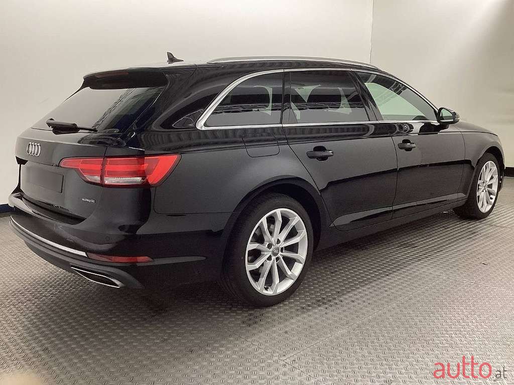 2019' Audi A4 photo #4