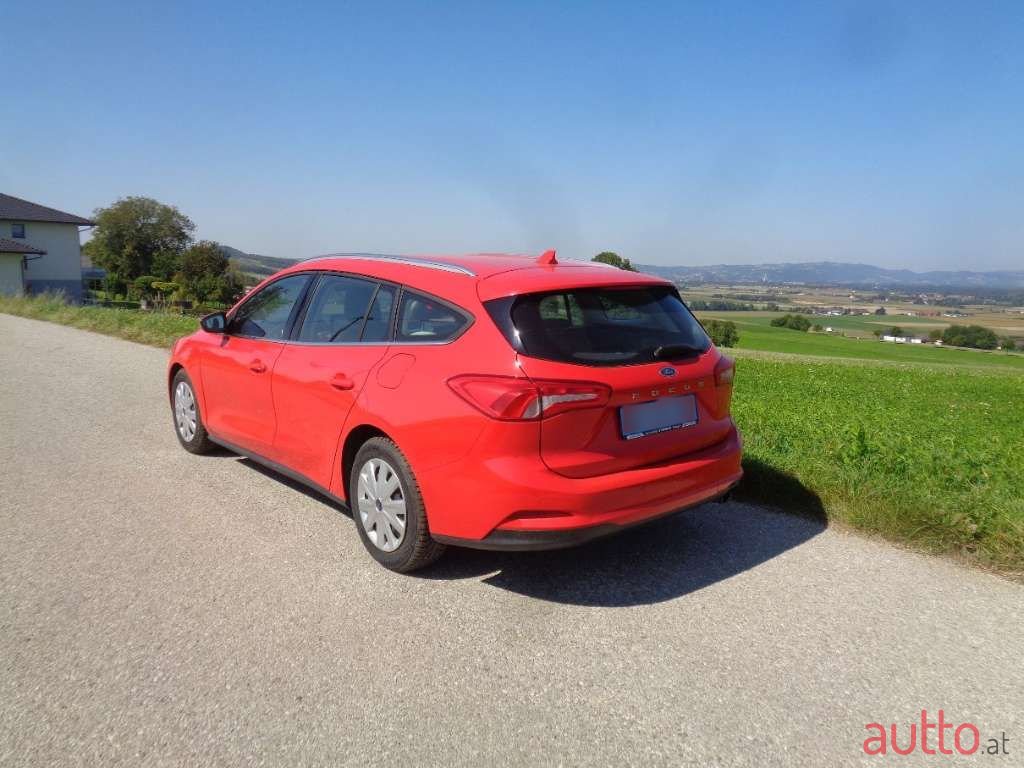 2018' Ford Focus photo #3