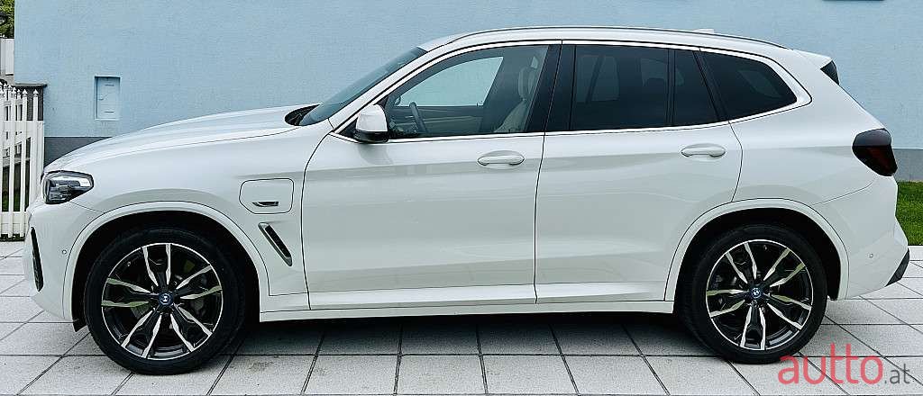 2022' BMW X3 photo #2