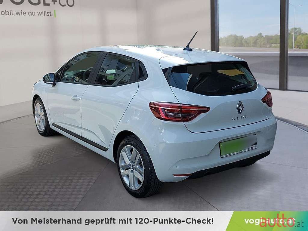 2022' Renault Clio photo #3