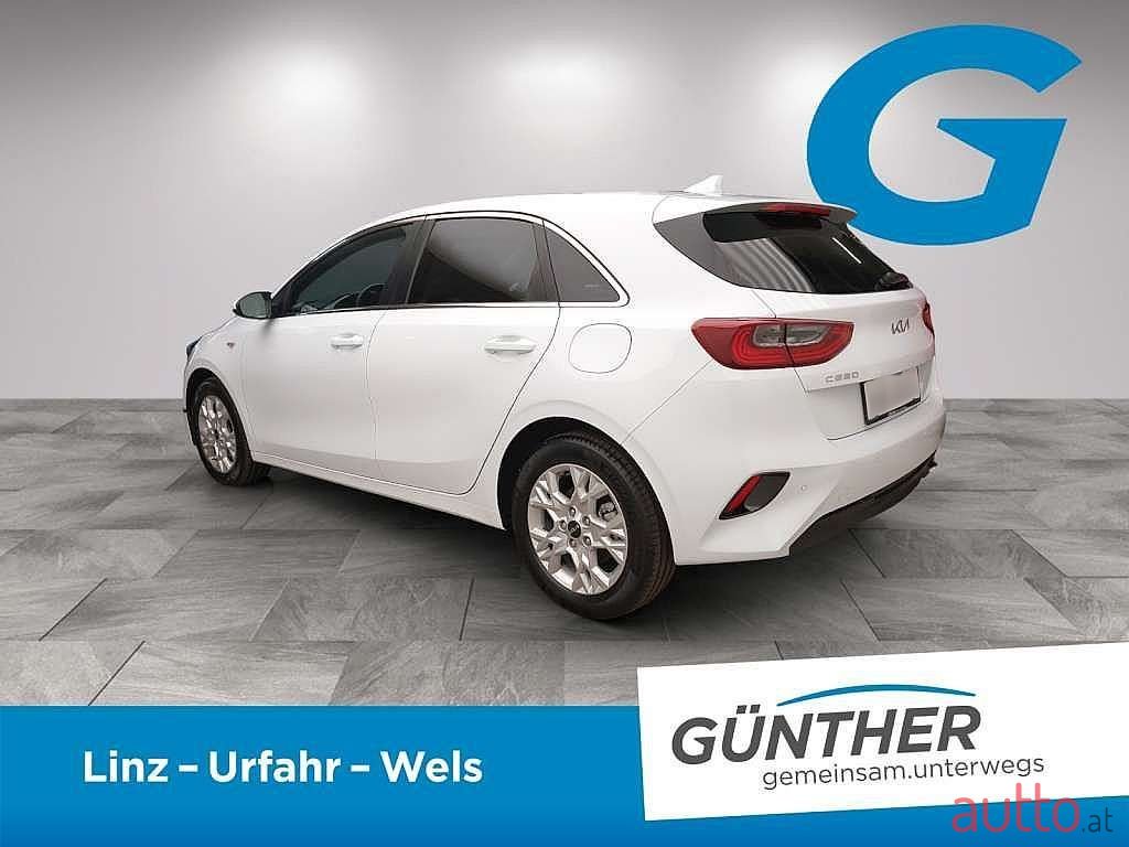 2022' Kia Ceed photo #4