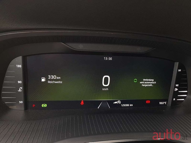 2022' Skoda Octavia photo #5