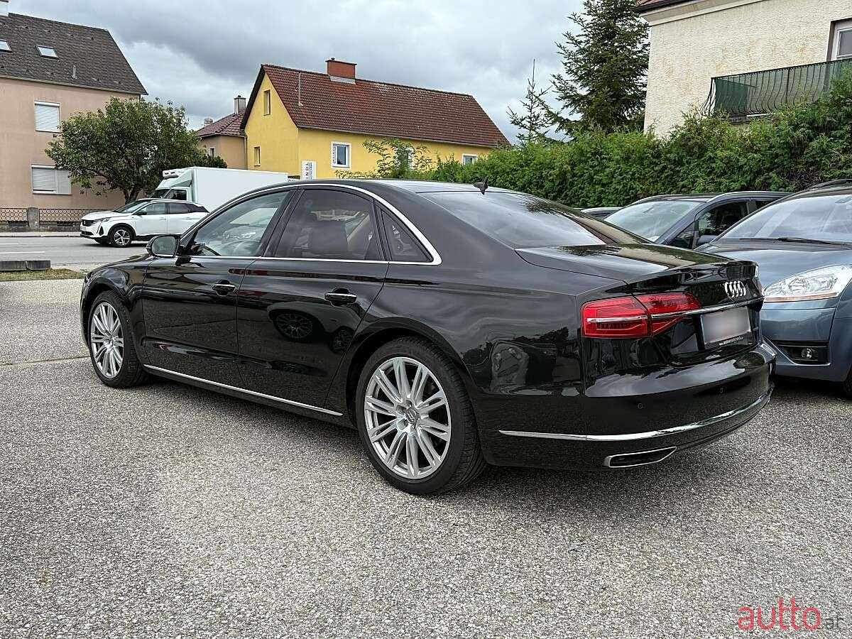 2015' Audi A8 photo #3