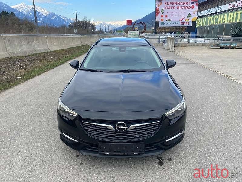 2018' Opel Insignia photo #5
