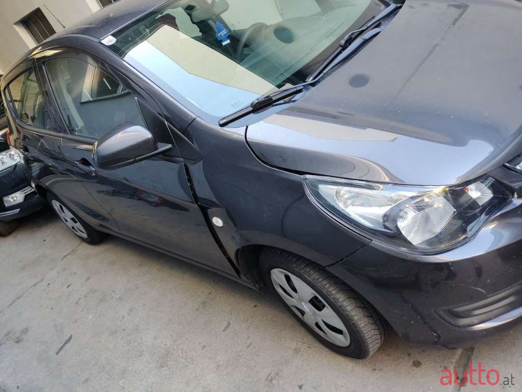 2017' Opel Karl photo #2