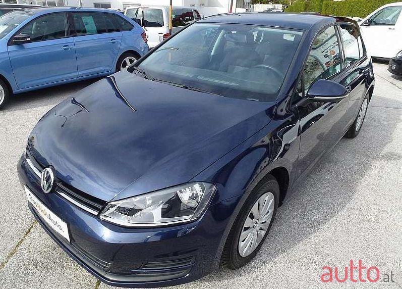 2013' Volkswagen Golf photo #1