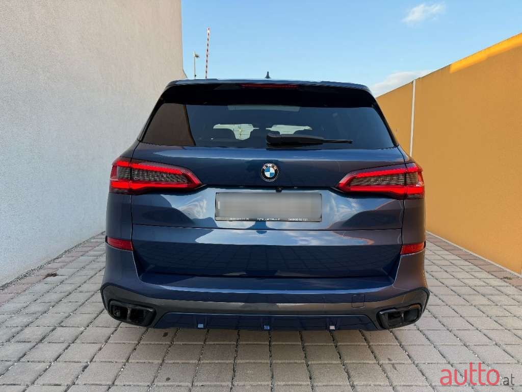 2019' BMW X5 photo #6